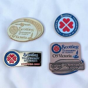 4 Scotties Tournament of Hearts 2009 Victoria Curling Pins + 2 Extra